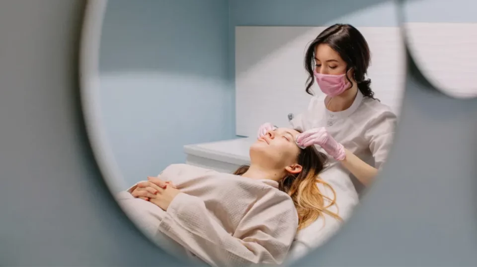 zaiegi-nano-needles-a-tradycyjne-metody